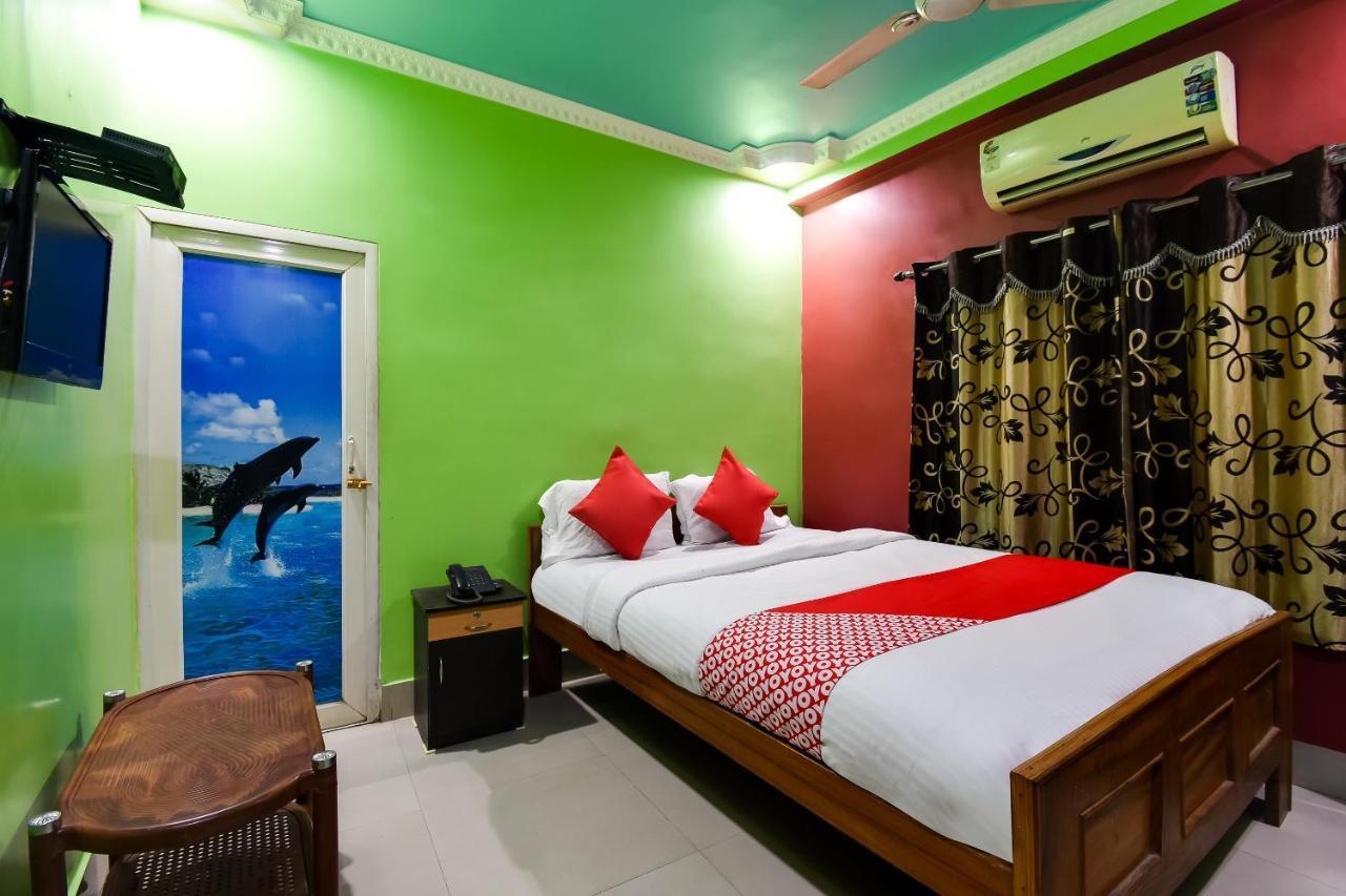 Oyo 44160 Hotel Sahana Jangipur Exterior foto