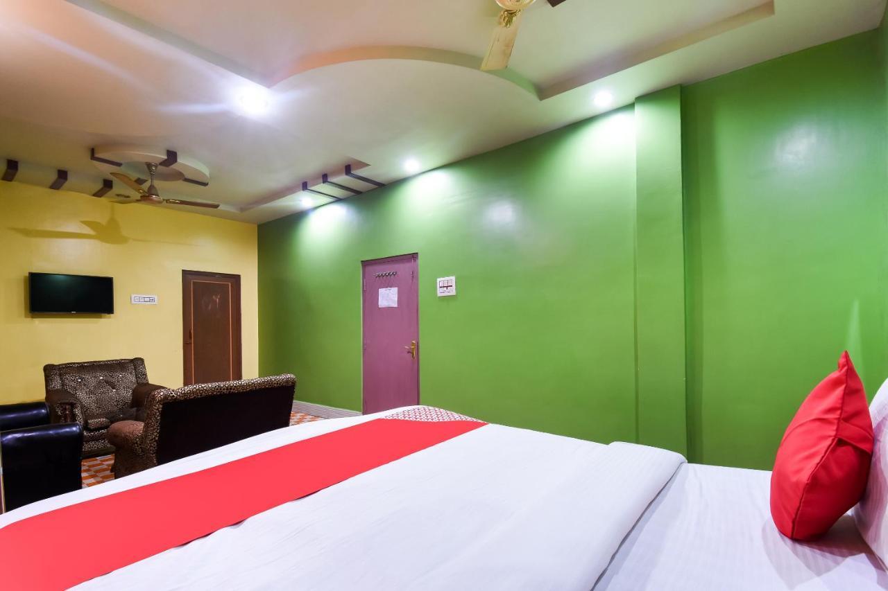 Oyo 44160 Hotel Sahana Jangipur Exterior foto